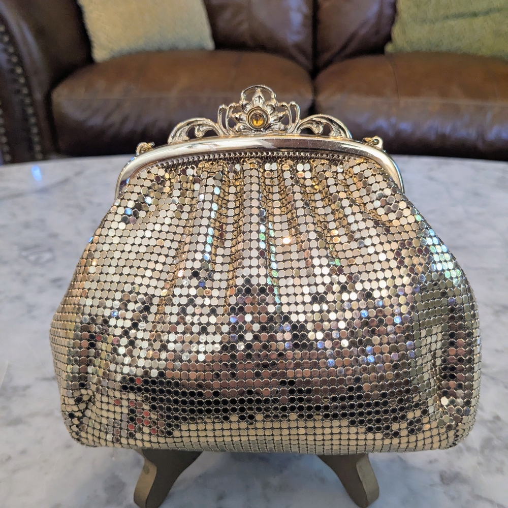 Whiting & Davis #2722 Gold Mesh Shoulder Bag/Clutch - Picture 7 of 7